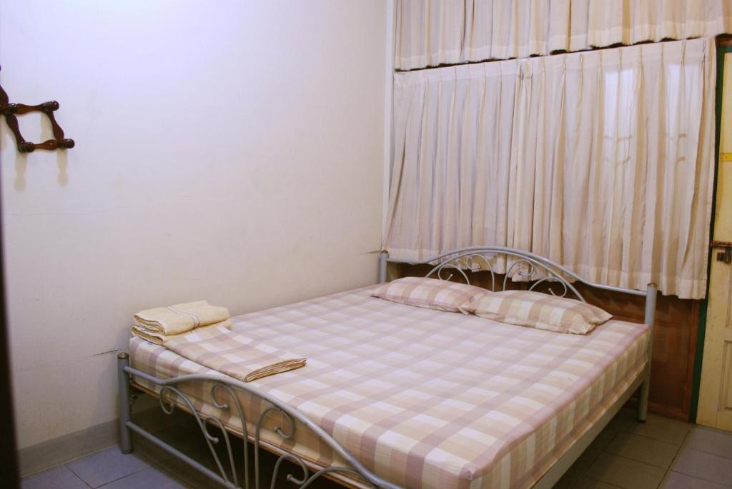 Sukhothai Guest House Room photo